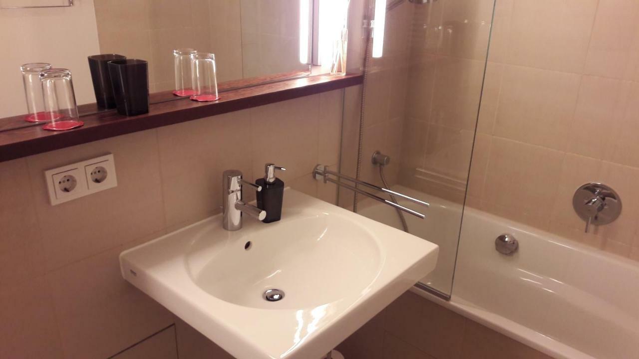 Apartment Musikviertel ไลป์ซิก ภายนอก รูปภาพ